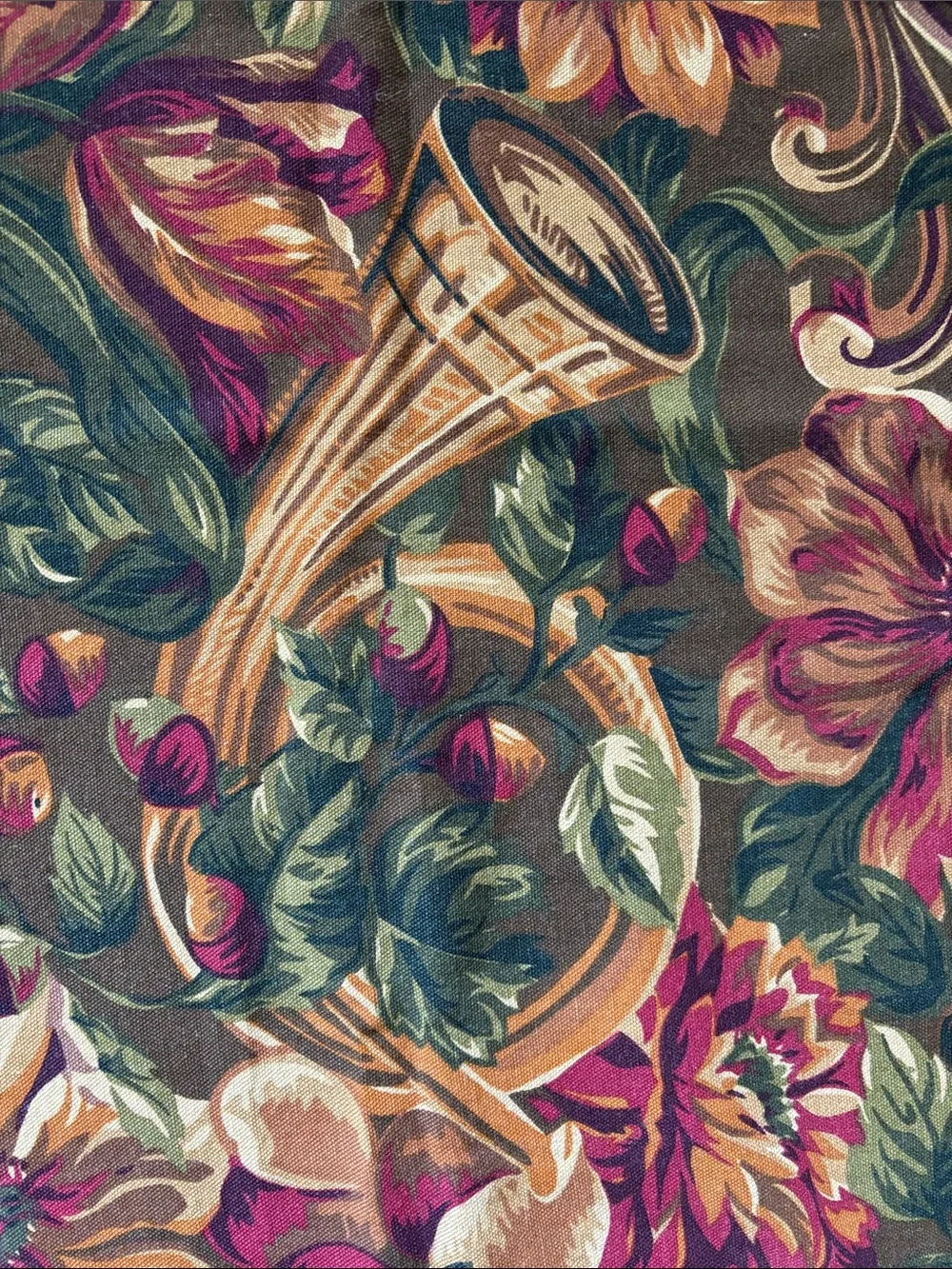 Ralph Lauren Holiday Balmoral Horns Tablecloth and 8 Napkins Christmas
